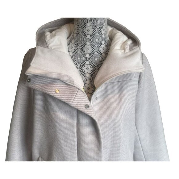 LULULEMON Studio Softshell Angel Wing Jacket Coat W4B395 woman's Large cream - Picture 8 of 15